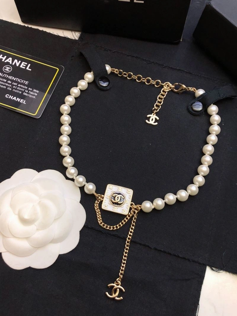 UrbanStyle Chanel Necklaces 229623