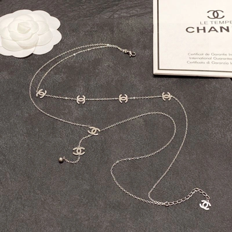 Chanel Necklaces Functional 229630