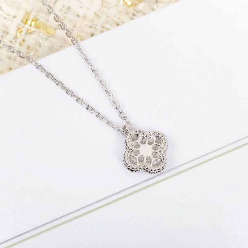 Chic Chanel Necklaces 229580