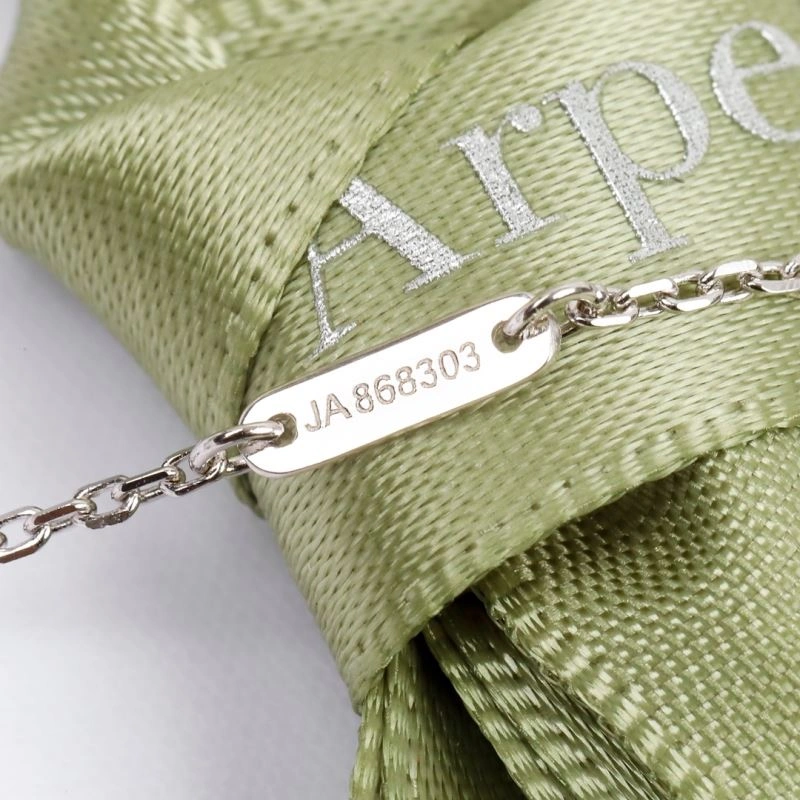 Chic Chanel Necklaces 229580