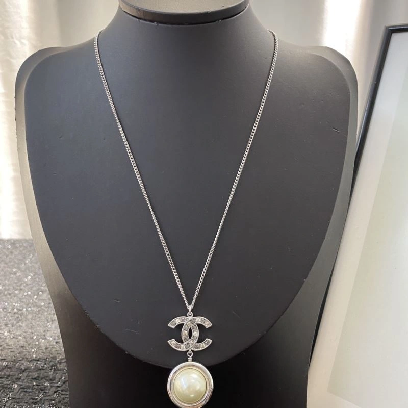 Chanel Necklaces Reliable 229581