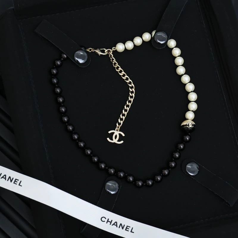 Chanel Necklaces Modern 229536