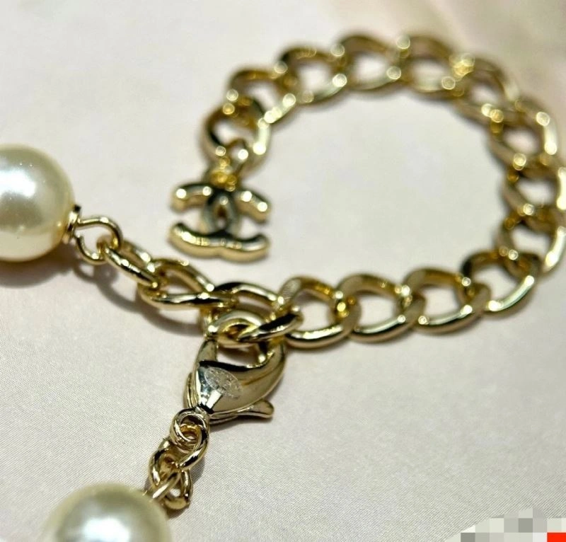 WrinkleFree Chanel Necklaces 229544