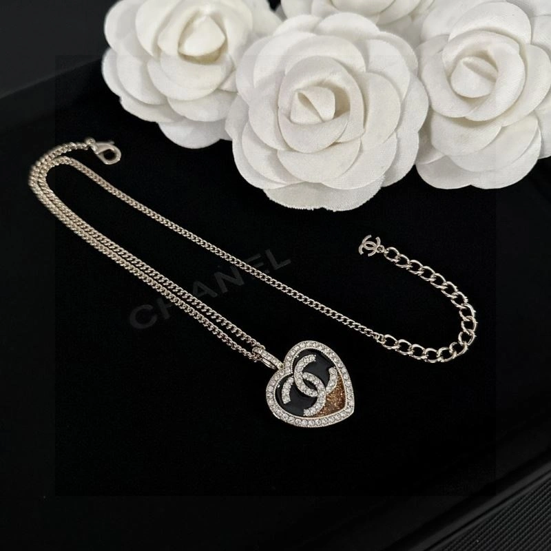 Supportive Chanel Necklaces 229542