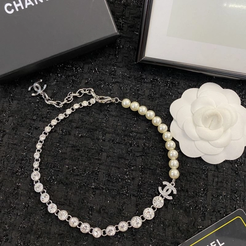 Sophisticated Chanel Necklaces 229562