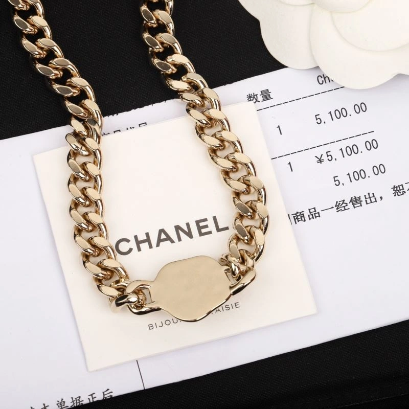 EyeCatching Chanel Necklaces 229527