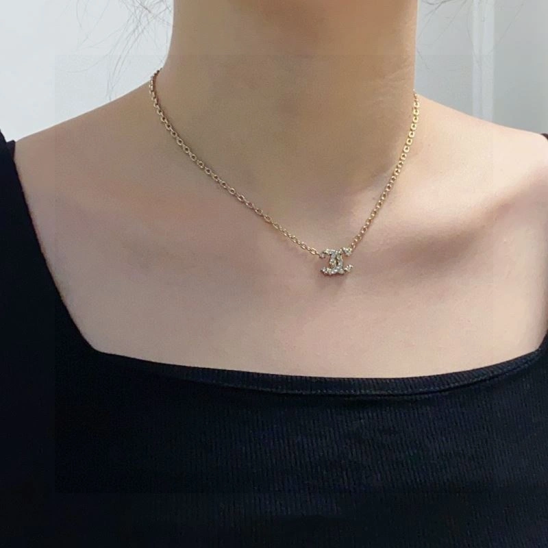UrbanChic Chanel Necklaces 229512