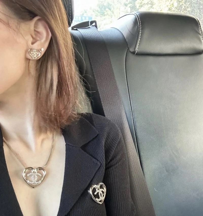 Chanel Necklaces Reliable 229475