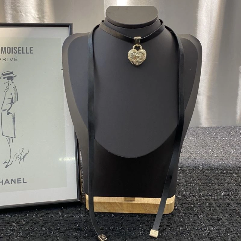 Chanel Necklaces Breathable 229545