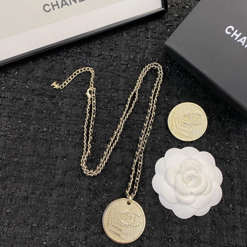 Comfortable Chanel Necklaces 229470
