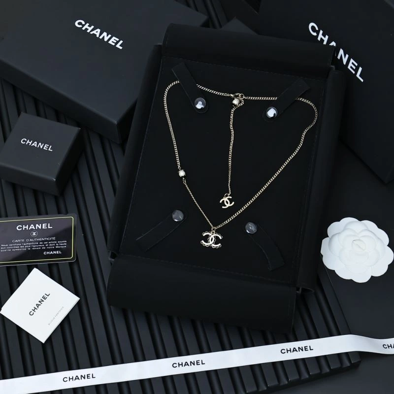 Youthful Chanel Necklaces 229474