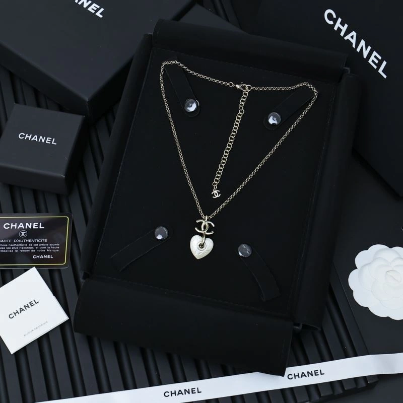 MoistureWicking Chanel Necklaces 229491