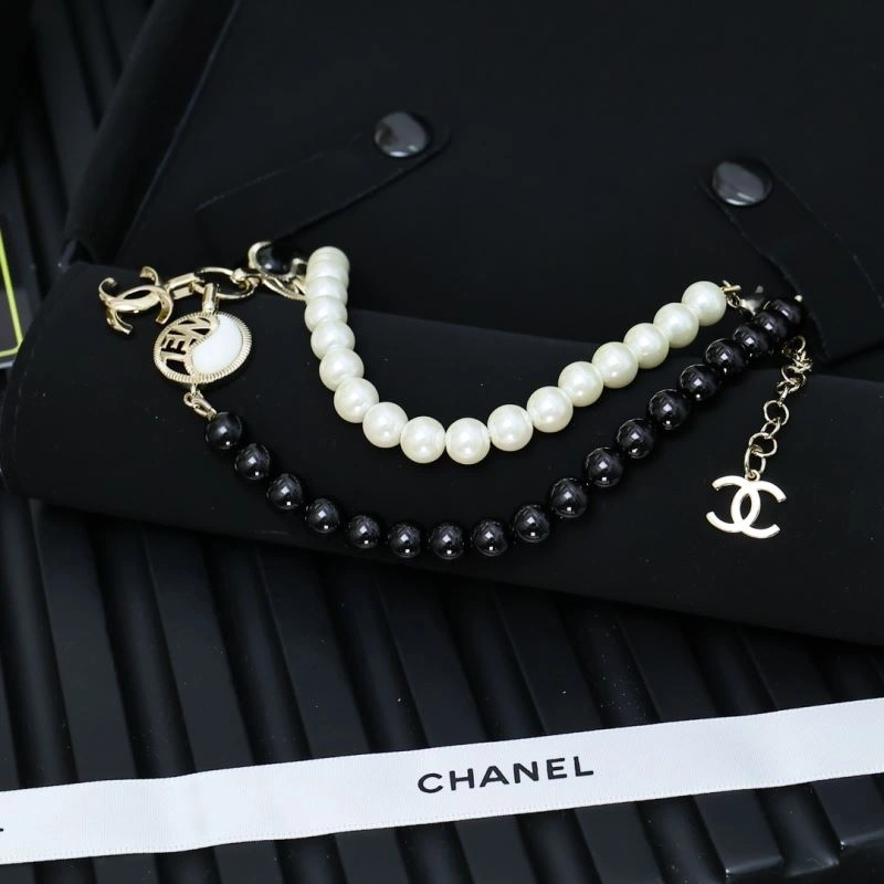 Chanel Necklaces Compact 229467