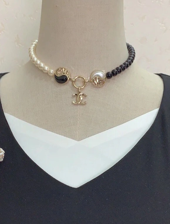 Chanel Necklaces Compact 229467