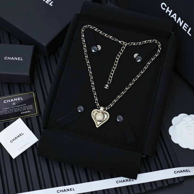 UrbanStyle Chanel Necklaces 229458