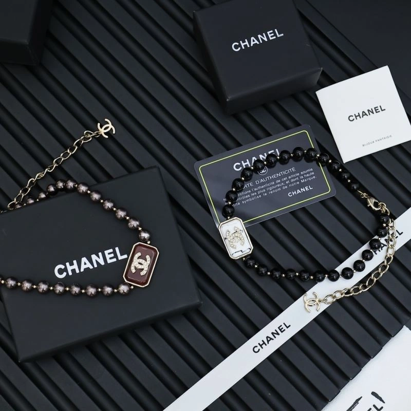 Effortless Chanel Necklaces 229438