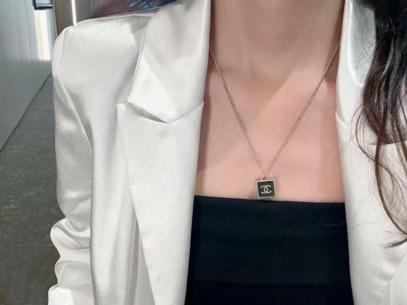 Chanel Necklaces Flexible 229440