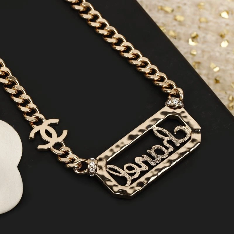 Stylish Chanel Necklaces 229510