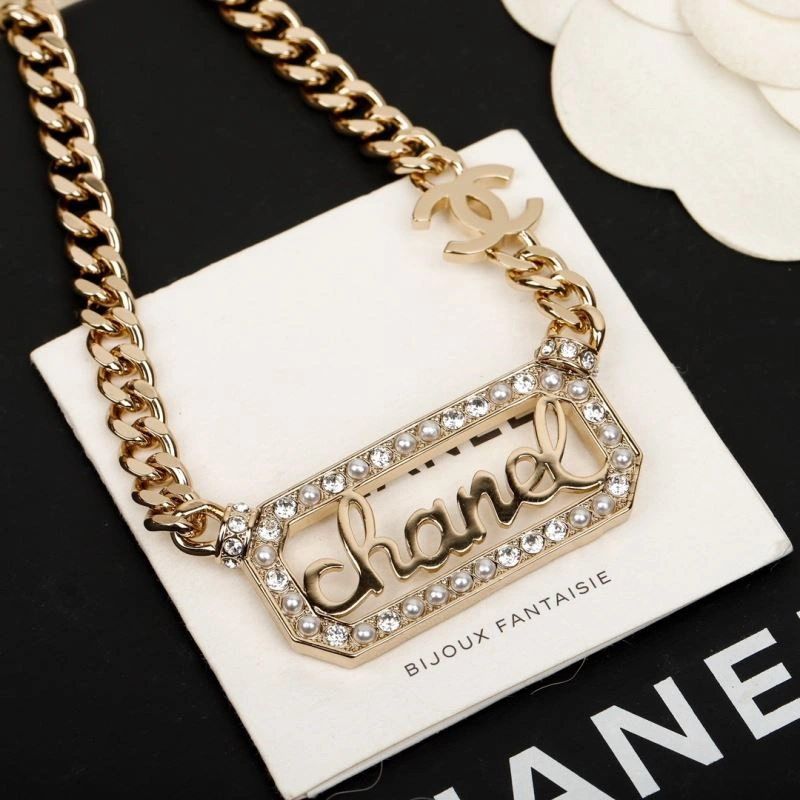 Stylish Chanel Necklaces 229510