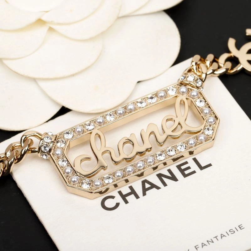 Stylish Chanel Necklaces 229510