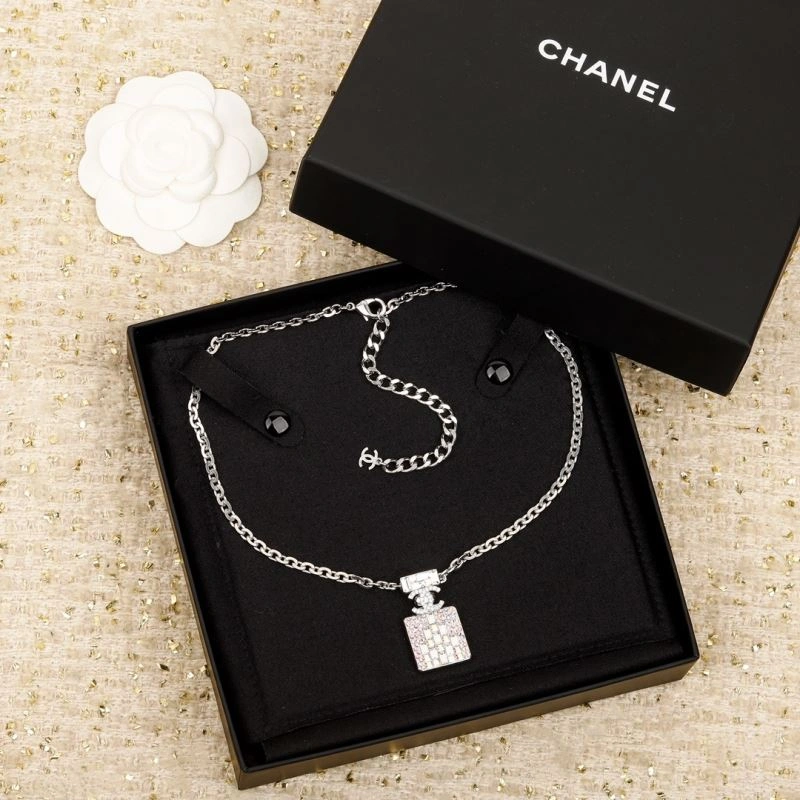 ComfortFit Chanel Necklaces 229529