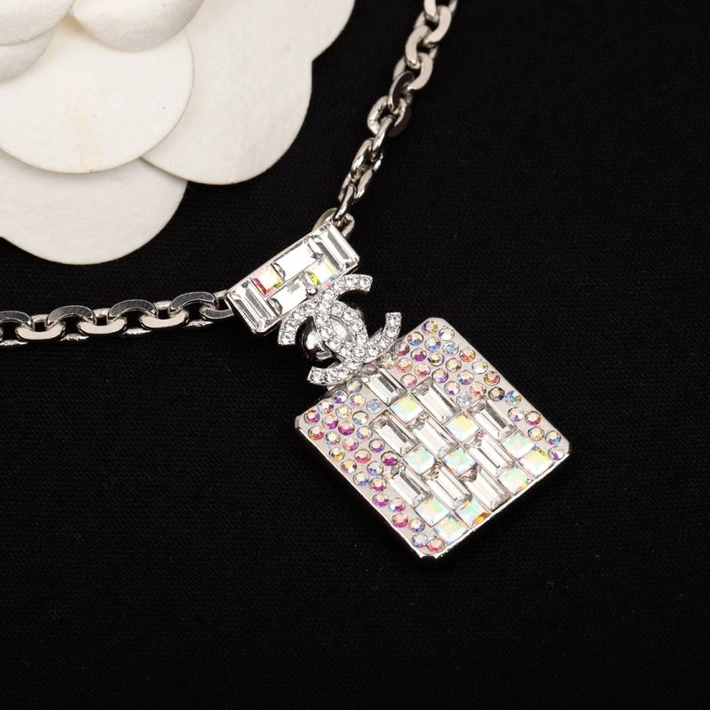 ComfortFit Chanel Necklaces 229529