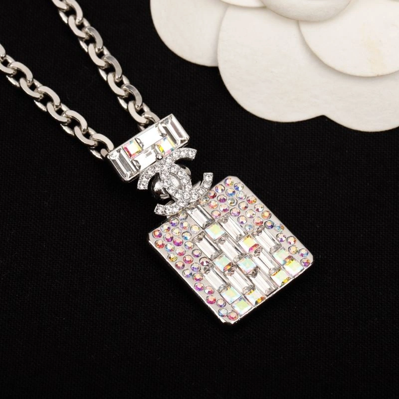 ComfortFit Chanel Necklaces 229529