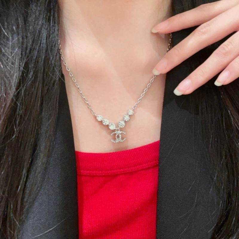 Durable Chanel Necklaces 229403