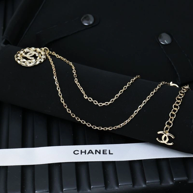 Bold Chanel Necklaces 229417