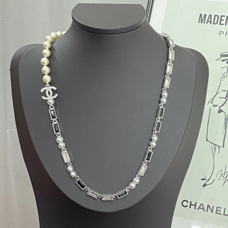 MoistureWicking Chanel Necklaces 229388