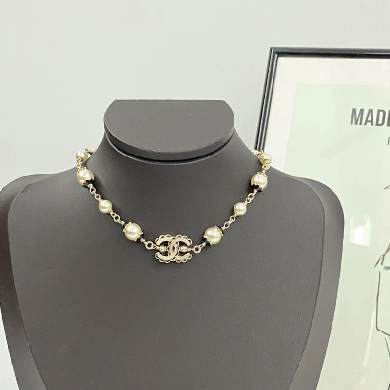 Chanel Necklaces SmoothTexture 229359