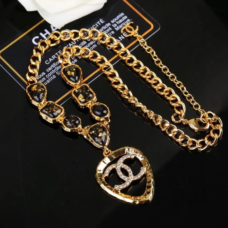 Chanel Necklaces Comfortable 228653