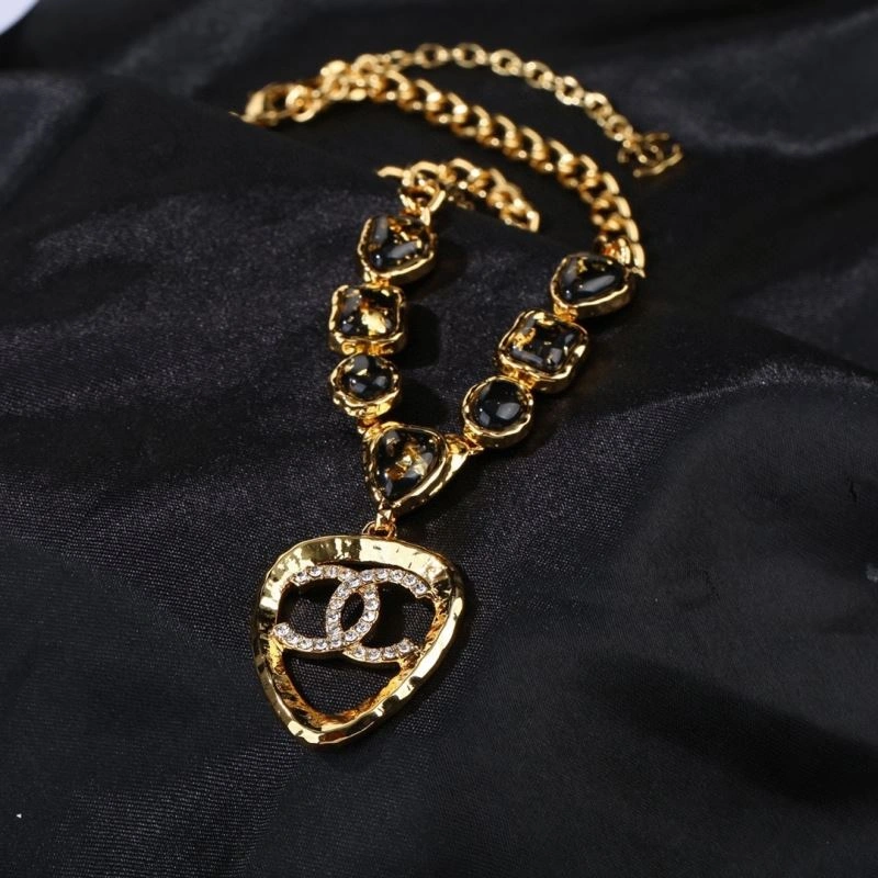 Chanel Necklaces Comfortable 228653