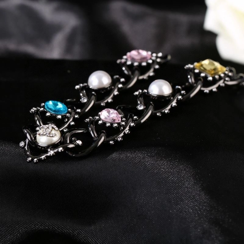 HighPerformance Chanel Necklaces 228639