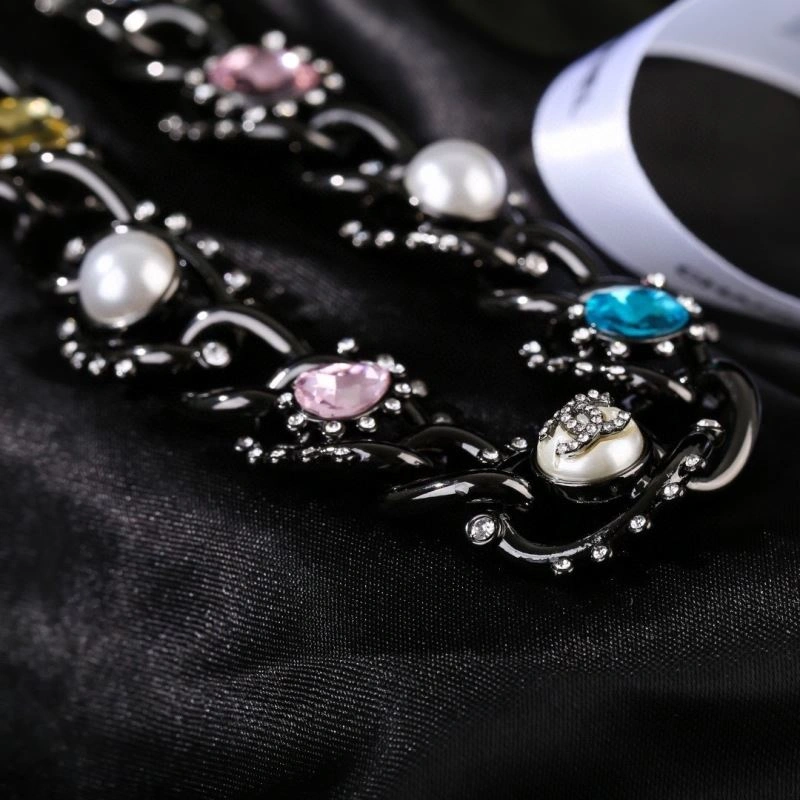 HighPerformance Chanel Necklaces 228639