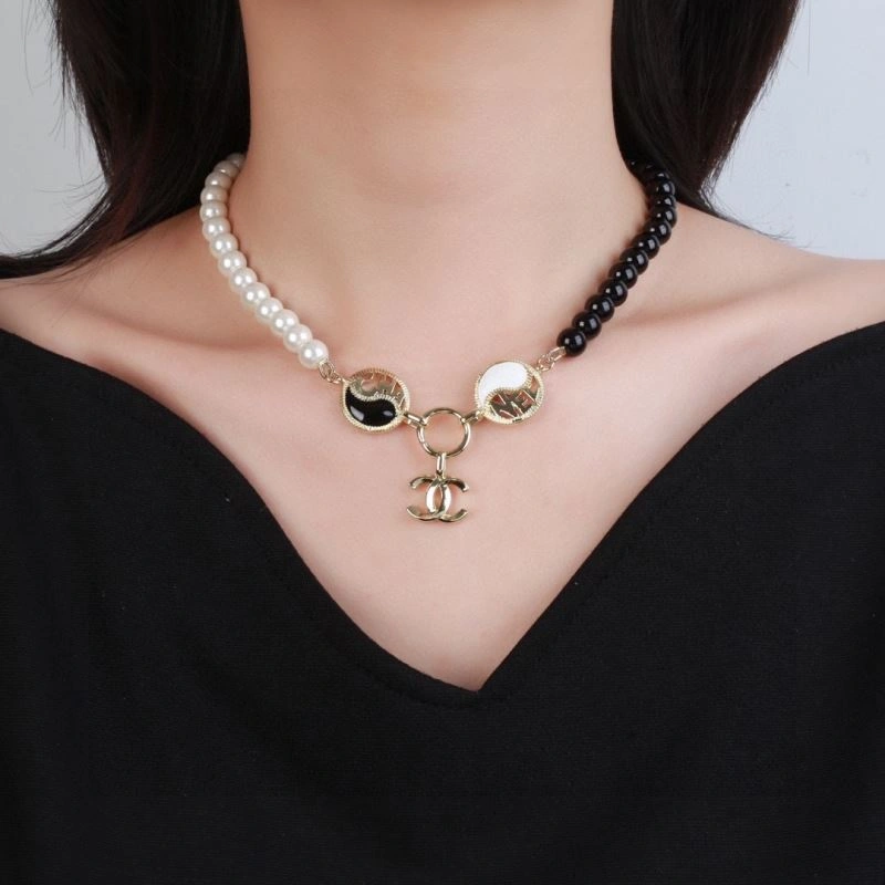 SmoothTexture Chanel Necklaces 228631