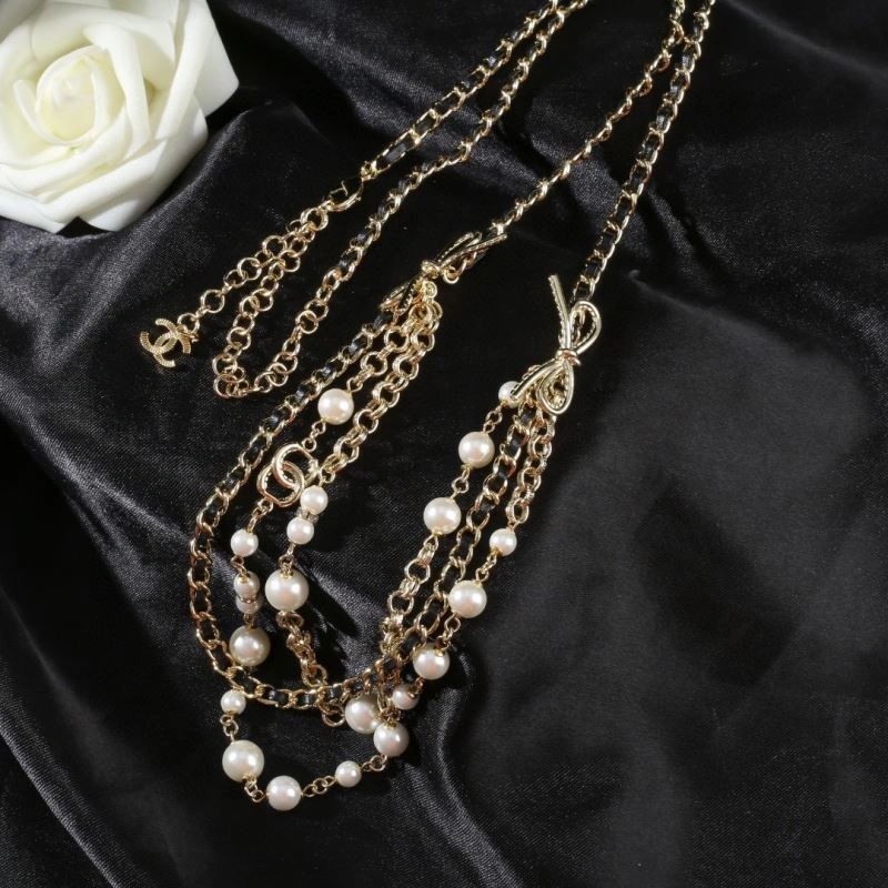 Affordable Chanel Necklaces 228696
