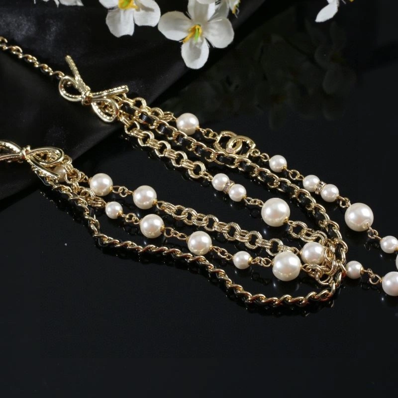 Affordable Chanel Necklaces 228696