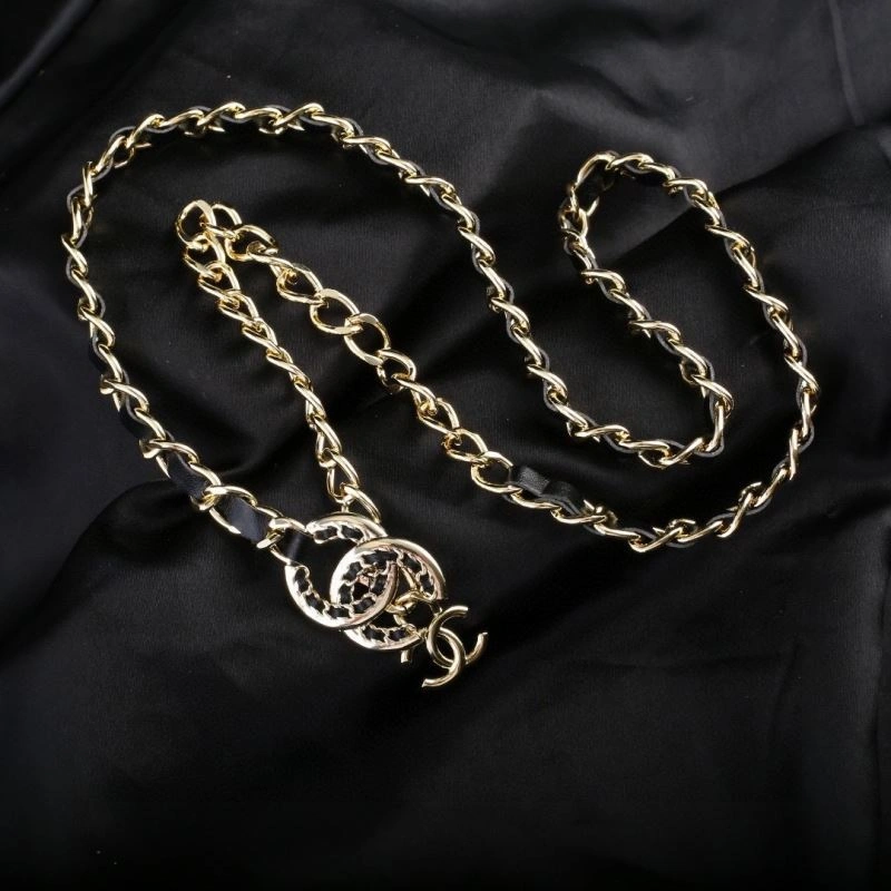 Chanel Necklaces Snug 228618