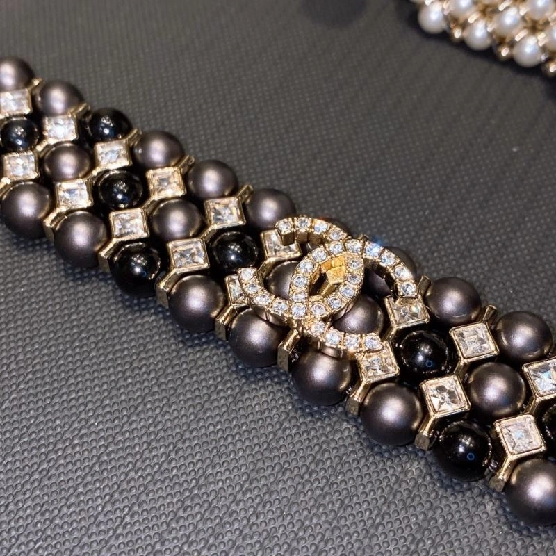 Supportive Chanel Necklaces 228608