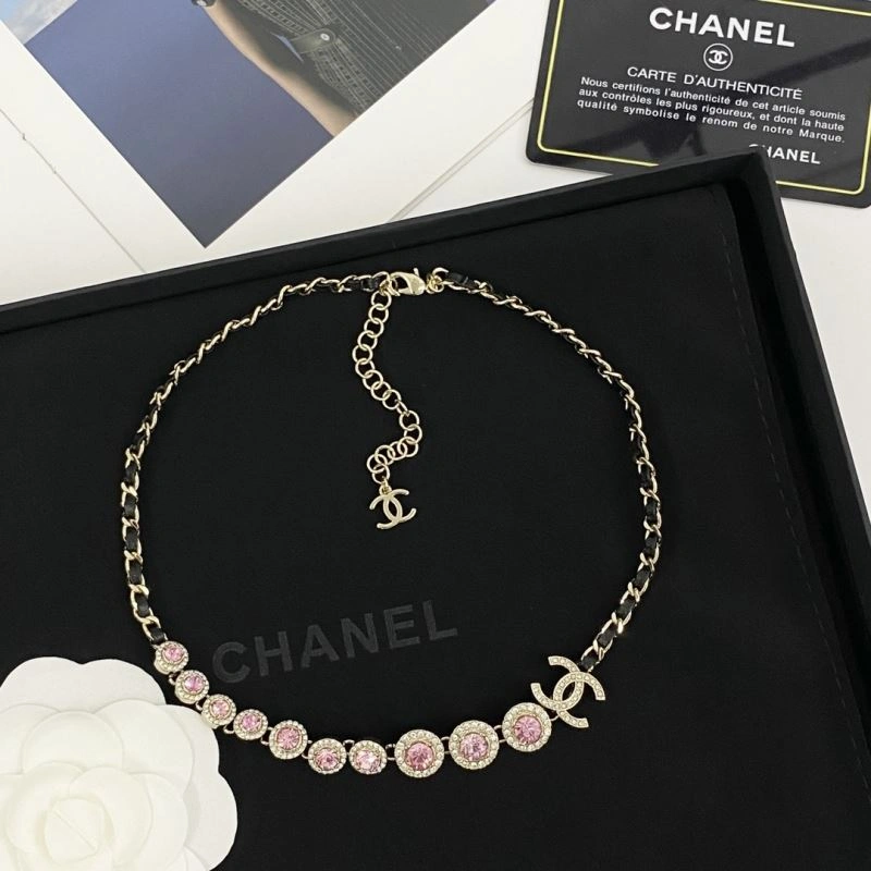 Chanel Necklaces Sophisticated 228614