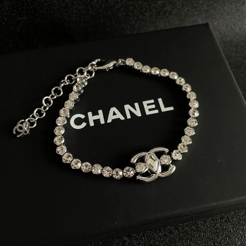 NewStyle Chanel Necklaces 228700