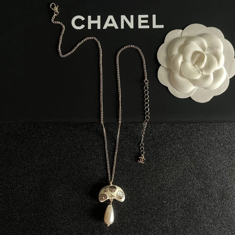 ComfortFit Chanel Necklaces 228611