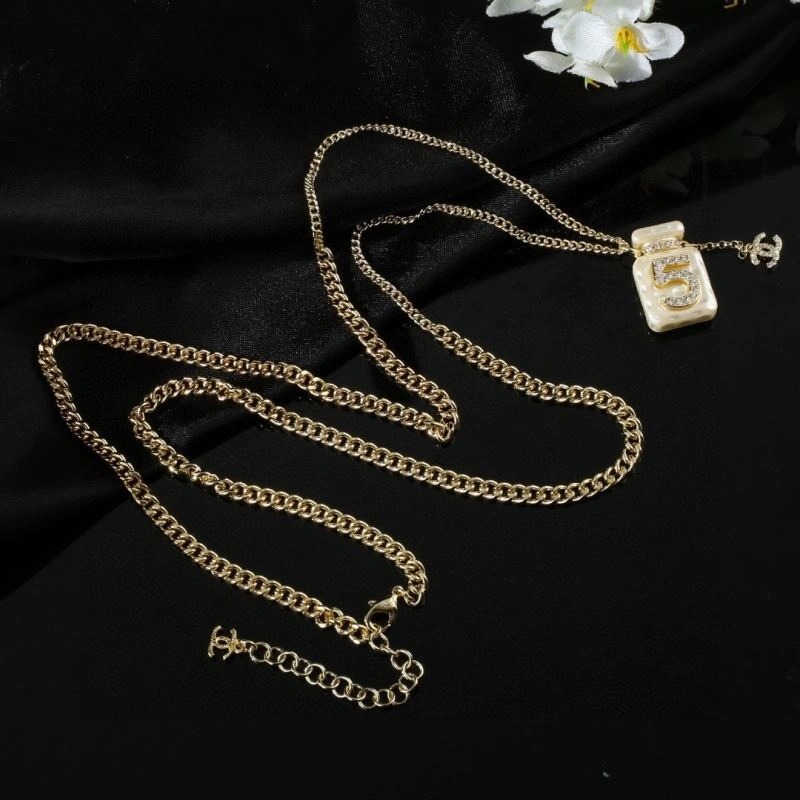 Stylish Chanel Necklaces 228605