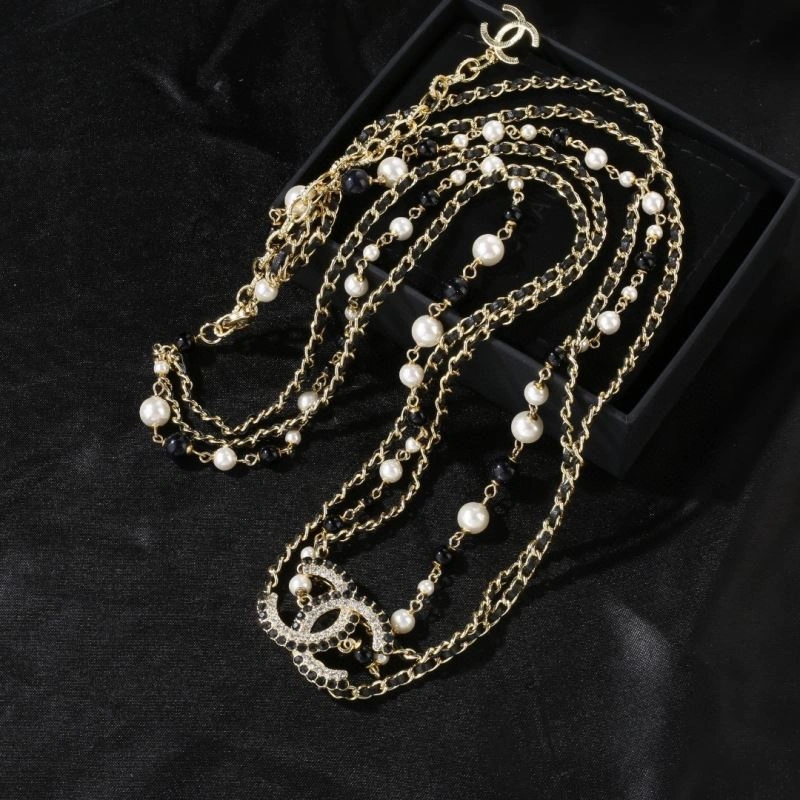 Chanel Necklaces Snug 228583