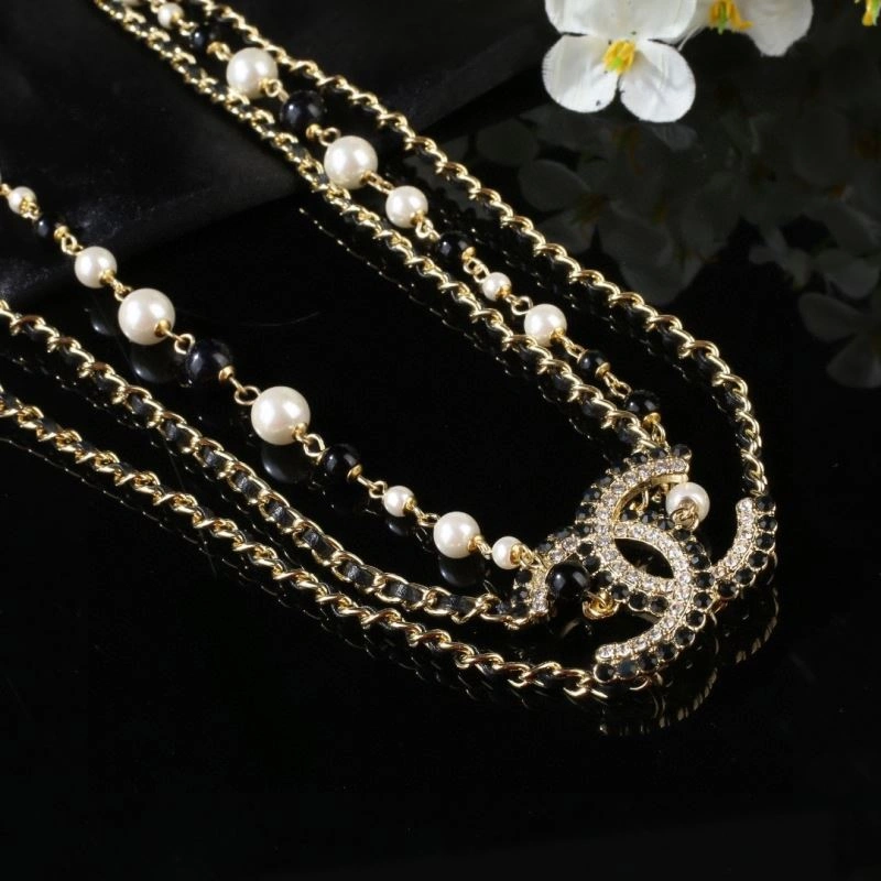Chanel Necklaces Snug 228583