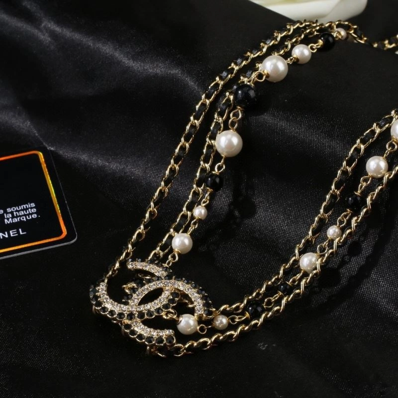 Chanel Necklaces Snug 228583