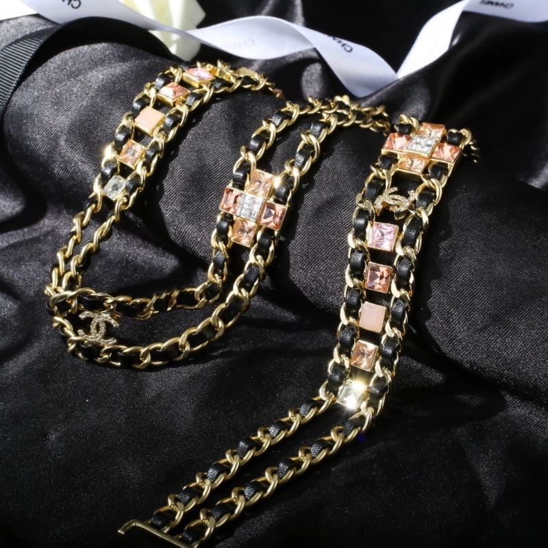 FashionForward Chanel Necklaces 228595