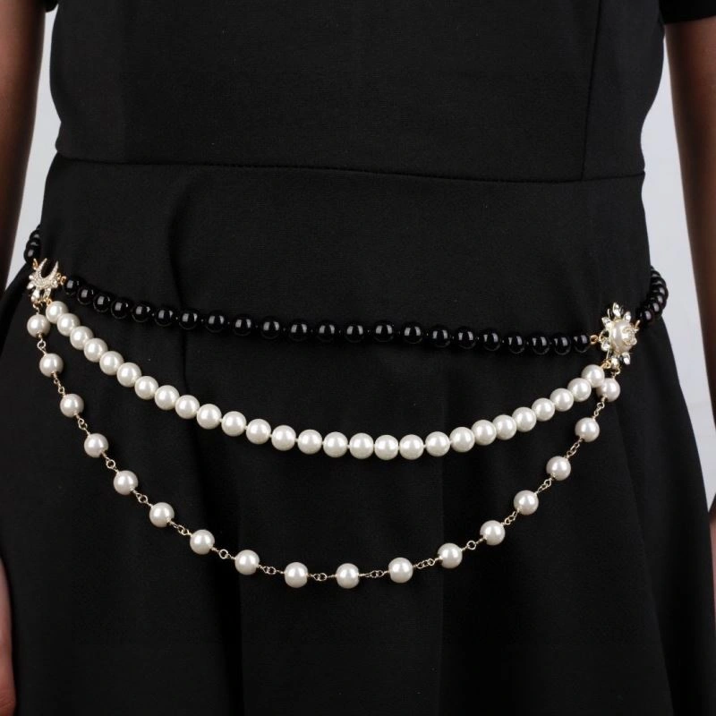Chanel Necklaces Elegant 228560