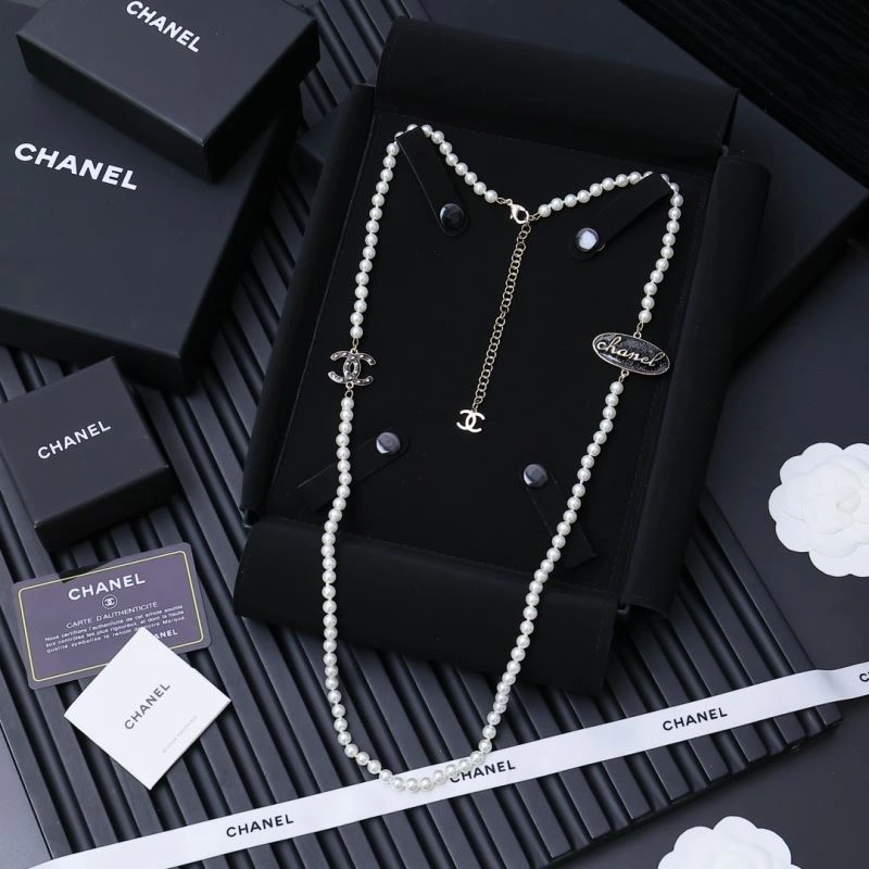 Packable Chanel Necklaces 228556